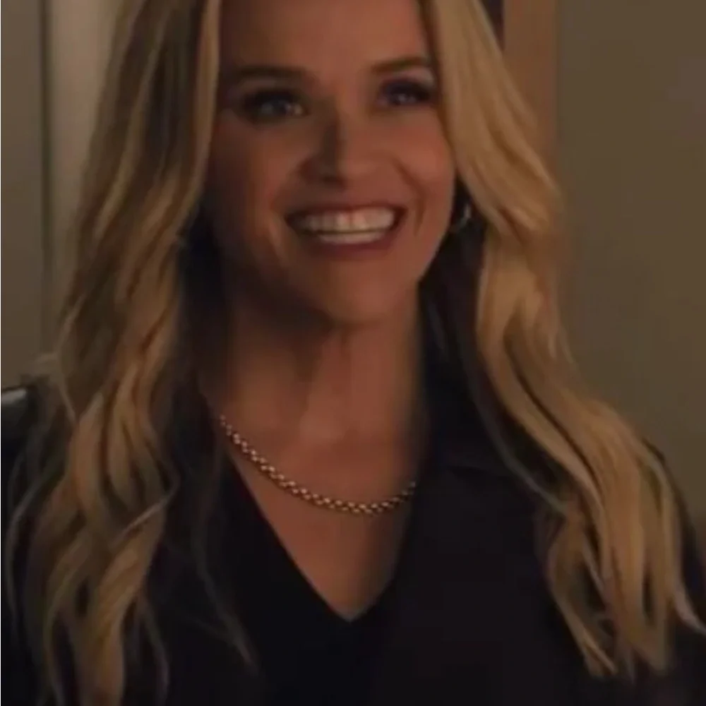 Vintage Gold tone chain necklace-like Reese Witherspoon’s from the Morning Show!